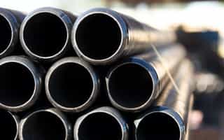 Coatinc US team consulting with a client